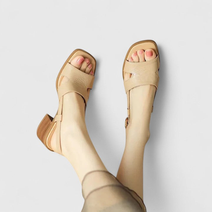 Elora - Comfortable Sandals